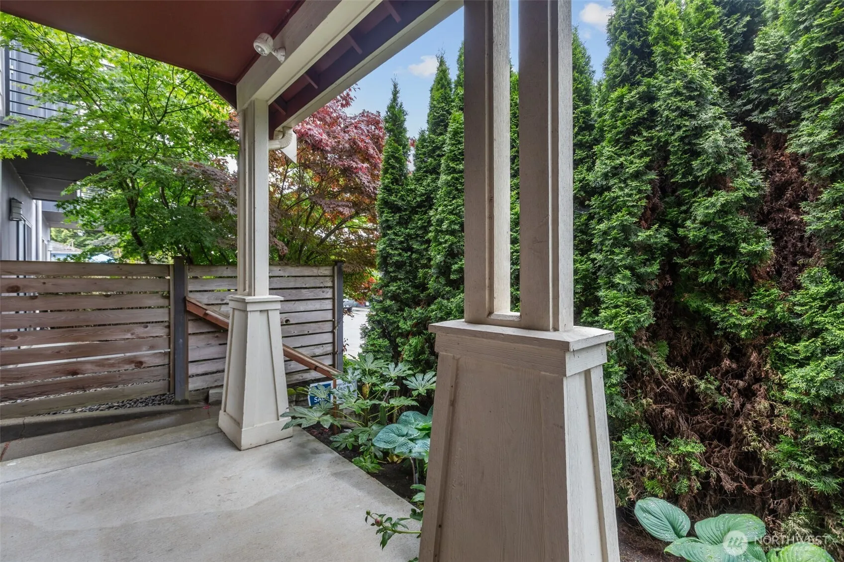 Property photo for 4854 Delridge Way Sw #b, Seattle photo 3
