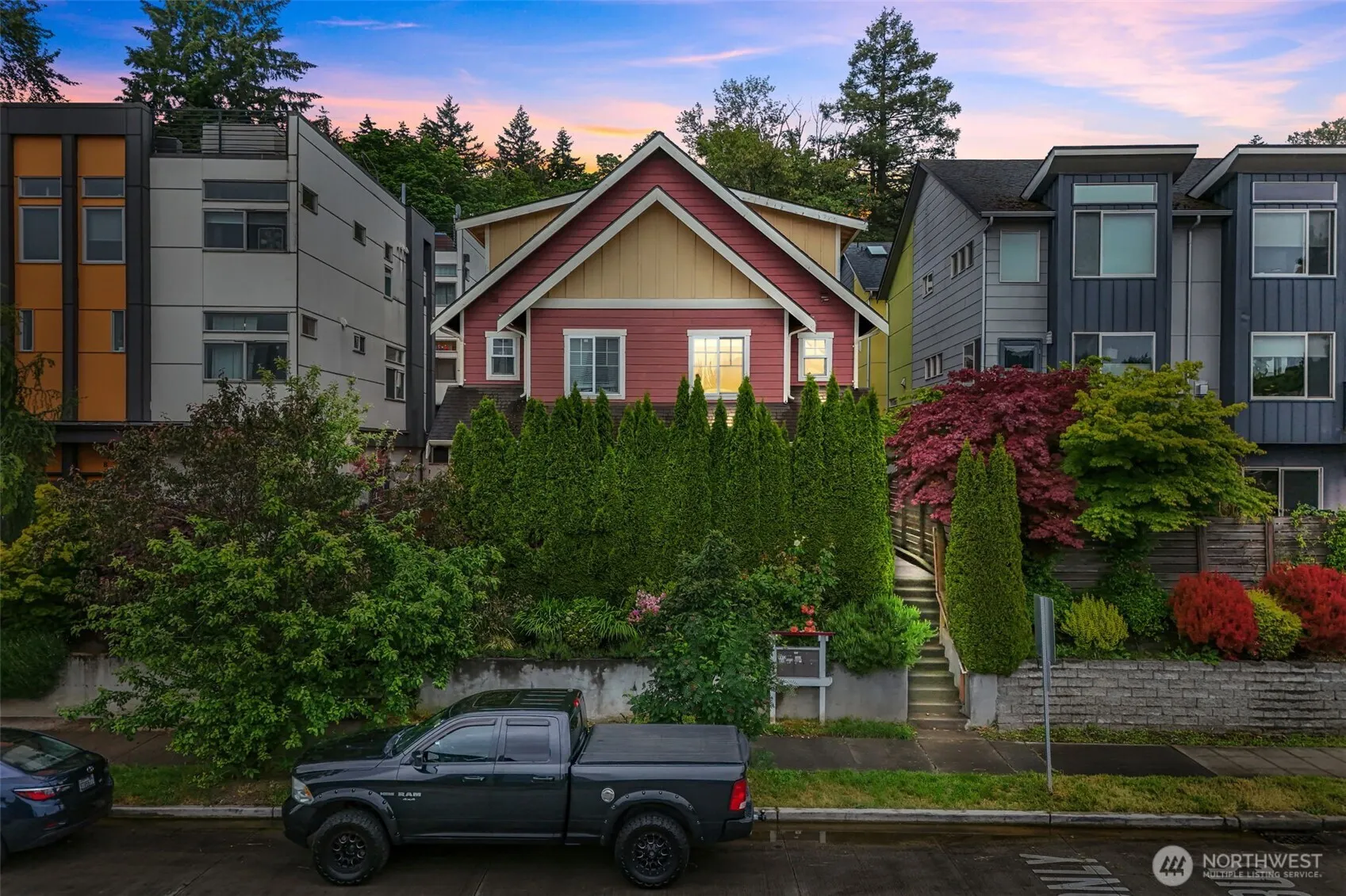 Property photo for 4854 Delridge Way Sw #b, Seattle