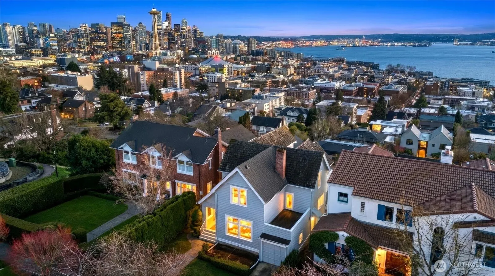 307 W Highland Drive, Seattle