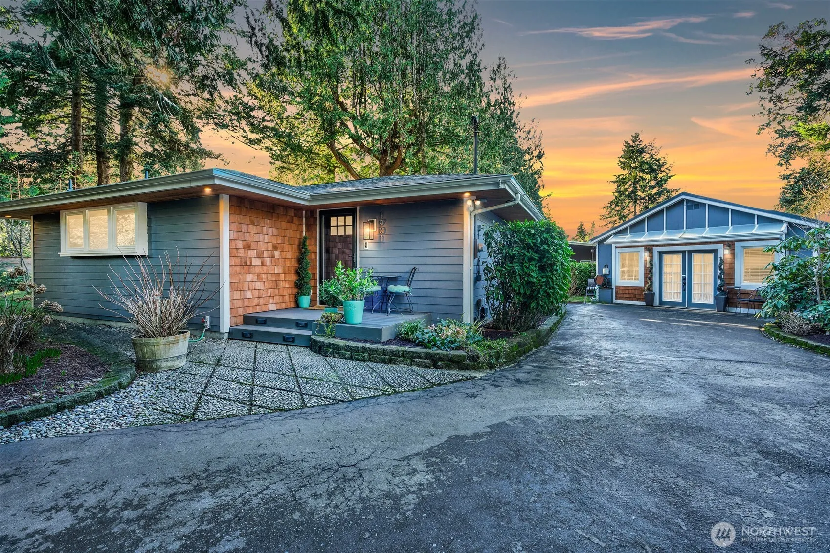 Property photo for 1901 Sw 170th Street, Normandy Park