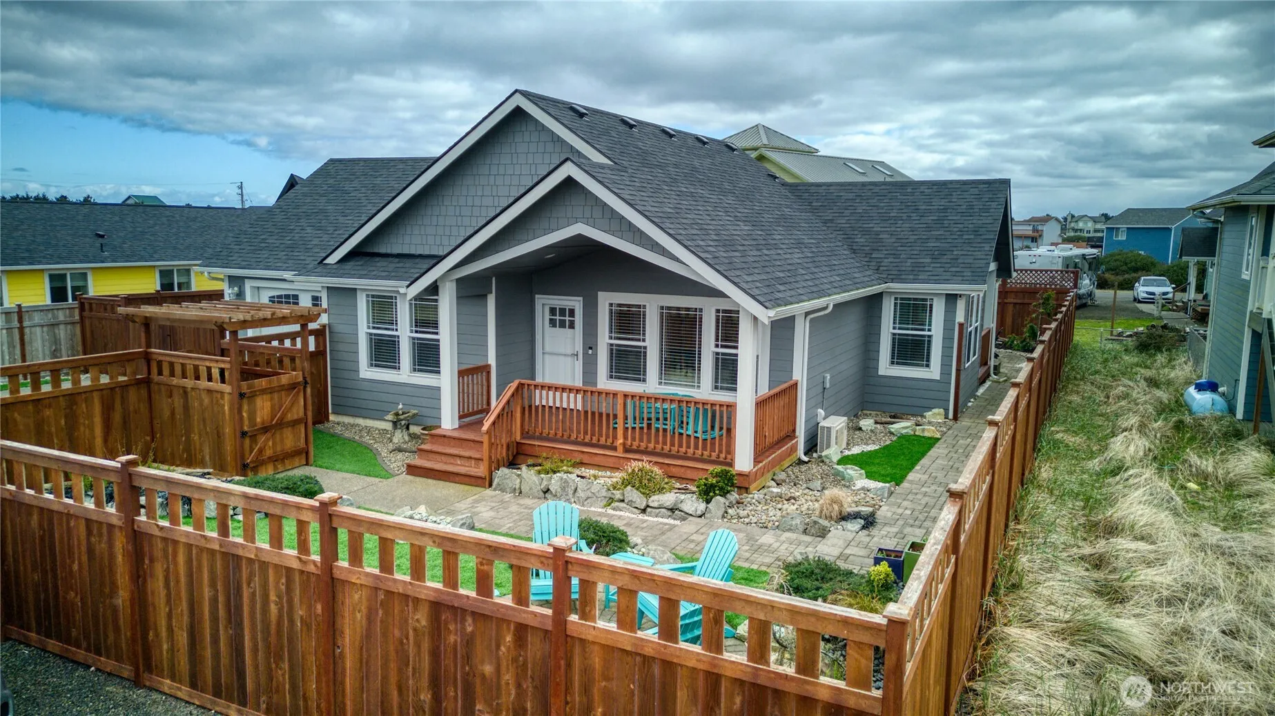 Property photo for 1116 Ocean Shores Boulevard Sw, Ocean Shores photo 2