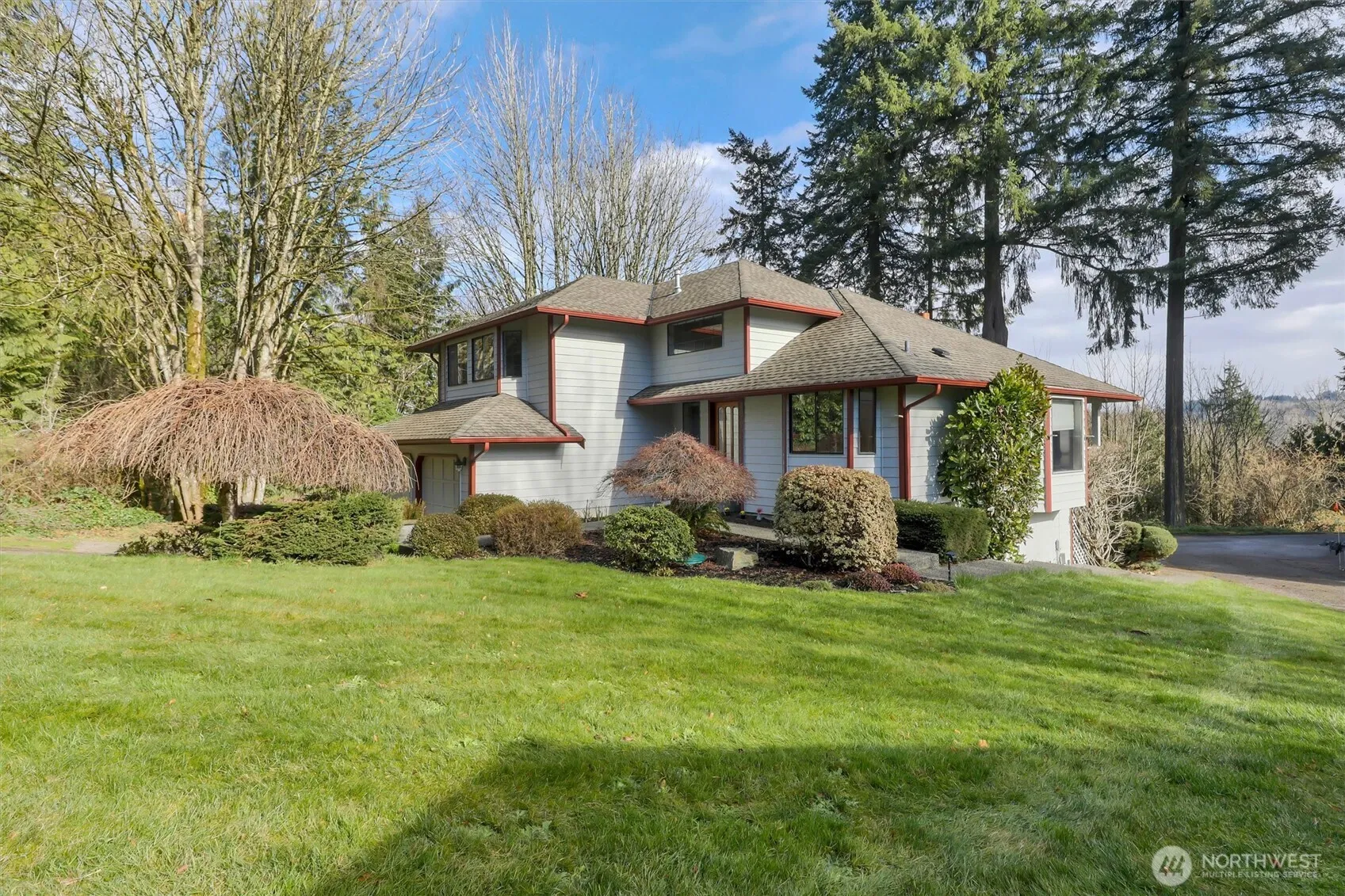 Property photo for 16714 Broadway Avenue, Snohomish photo 2