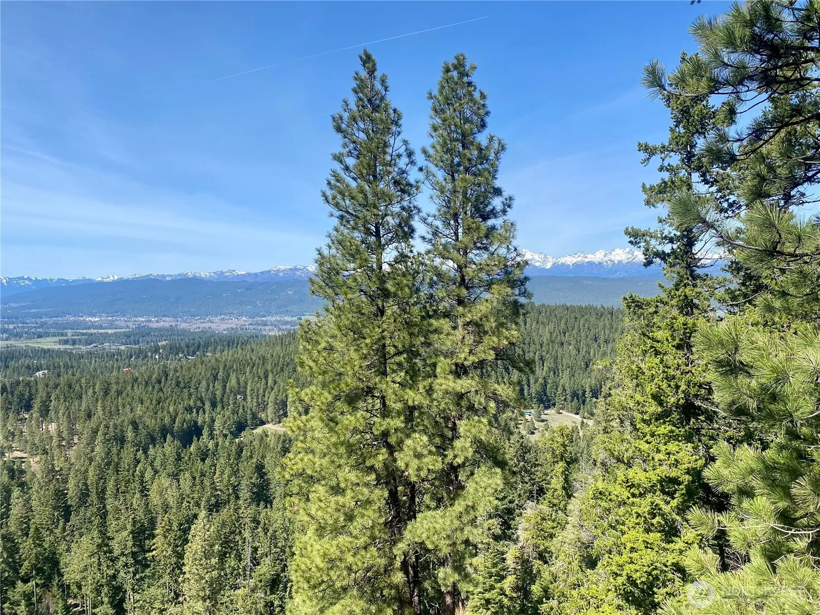 Property photo for 393 Tom & Nita Road, Cle Elum photo 3
