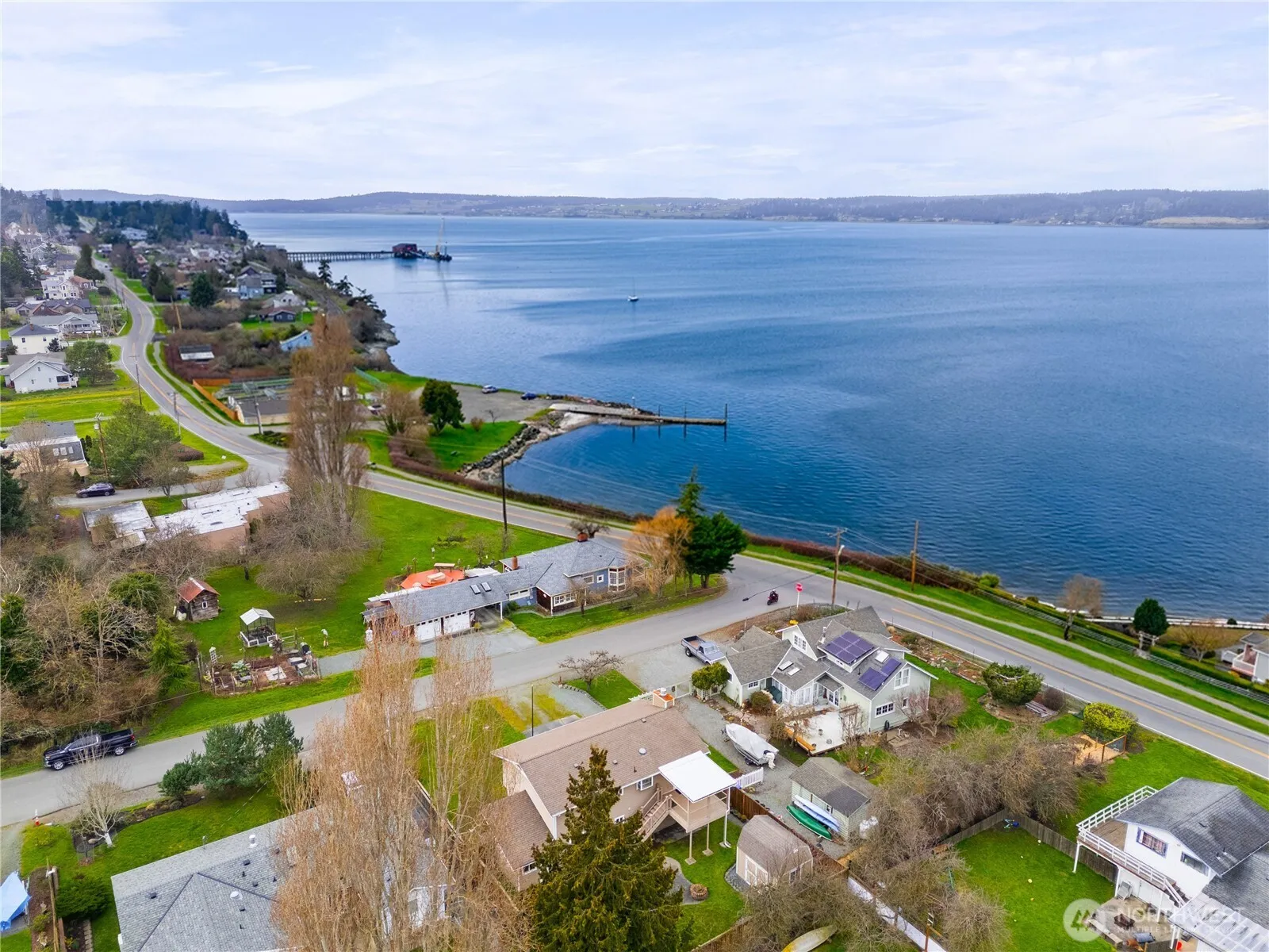 Property photo for 809 Ne Perkins Street, Coupeville