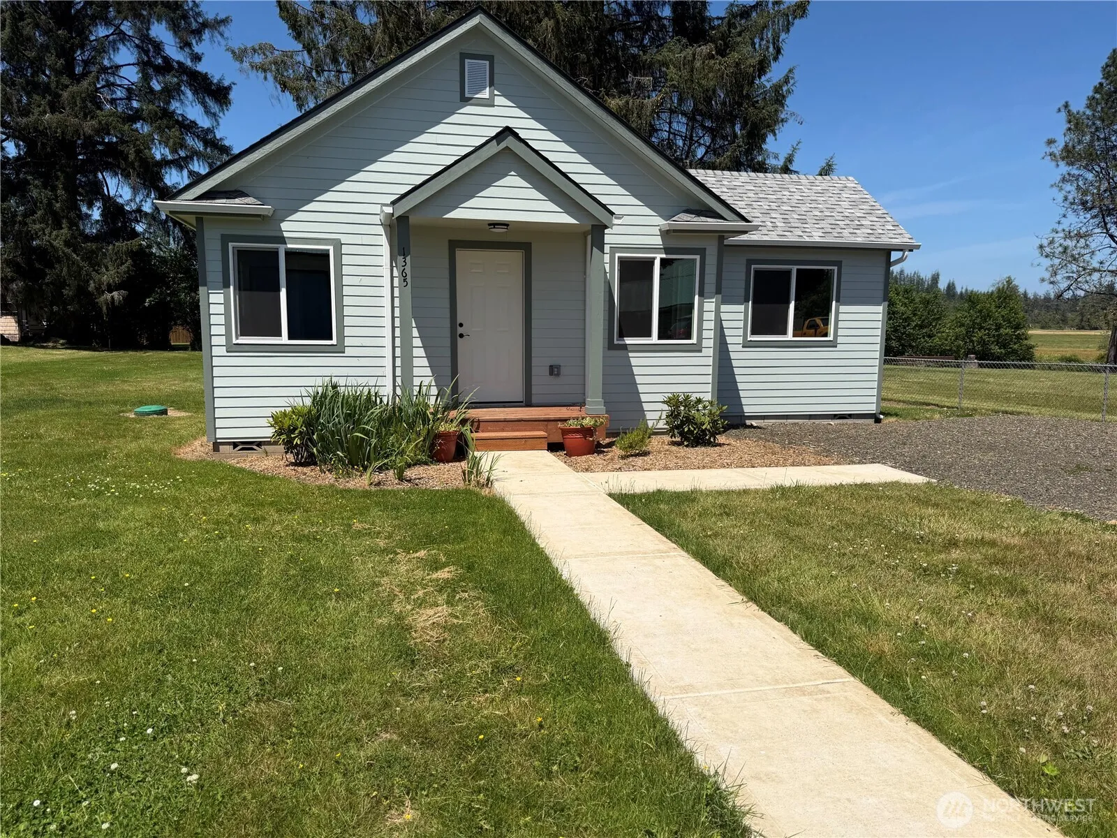 Property photo for 1365 Dolan Street, Raymond photo 2