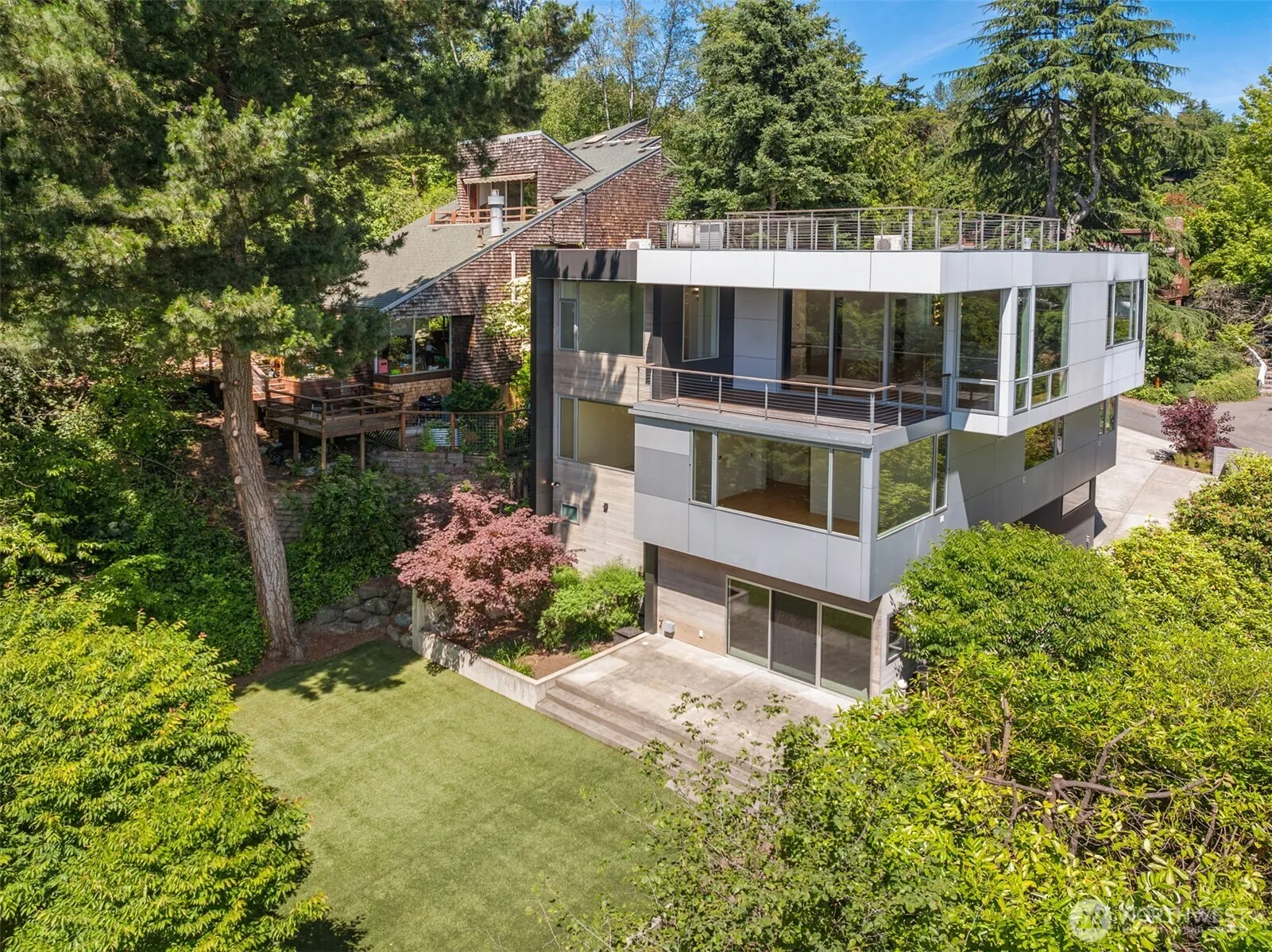 Property photo for 3431 E Superior Street, Seattle