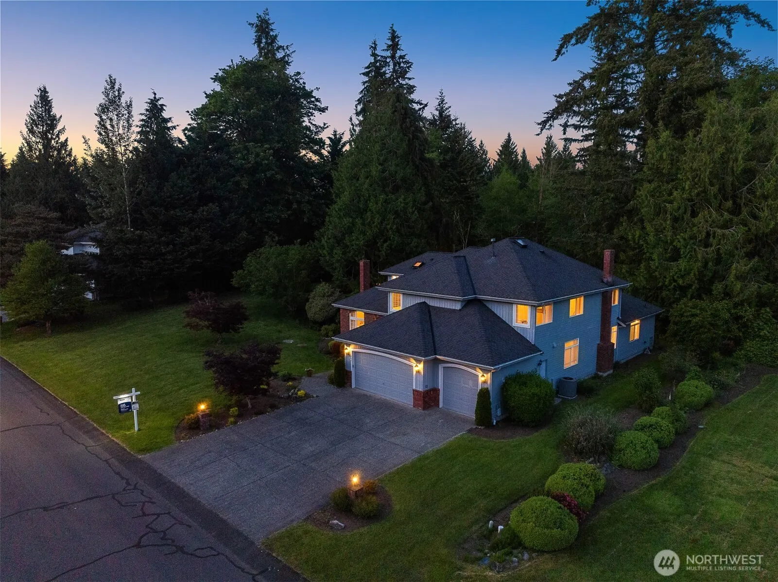 Property photo for 7416 245th Way Ne, Redmond