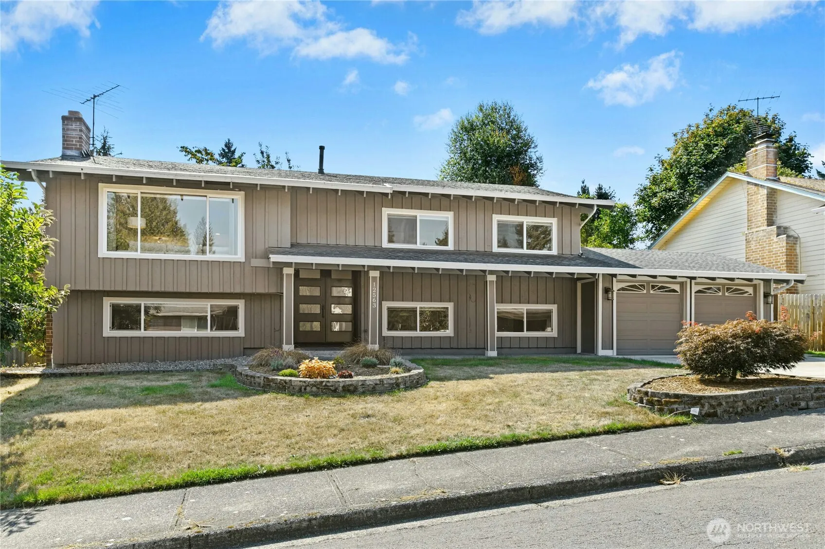 Property photo for 12563 Se 71st Street, Newcastle