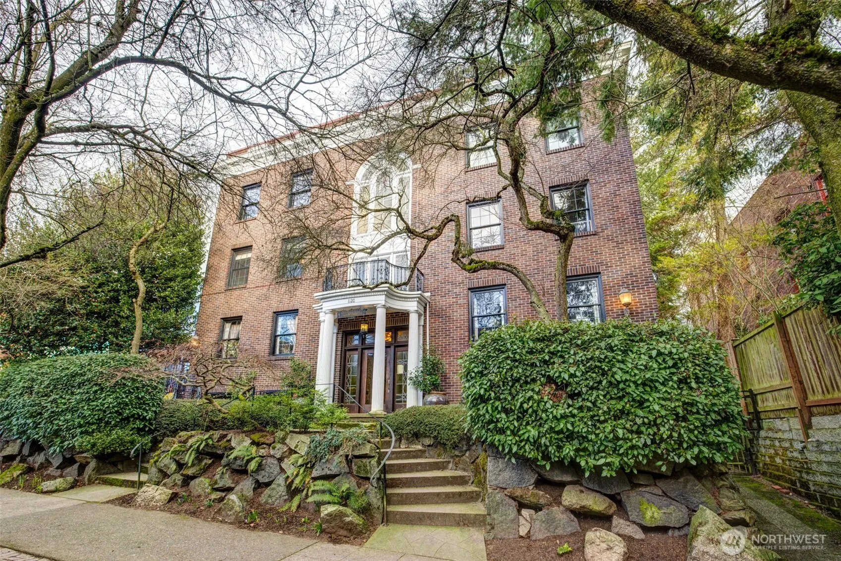 Property photo for 1120 17th Avenue #204, Seattle