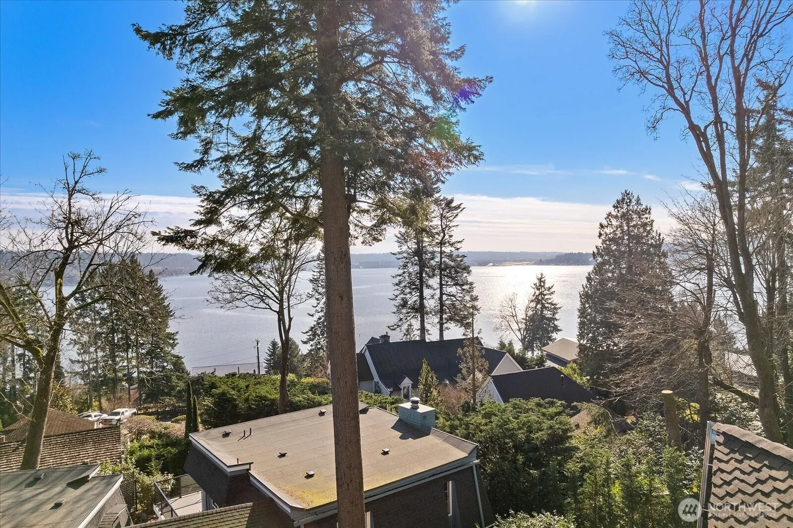 Property photo for 8526 E Mercer Way, Mercer Island photo 3