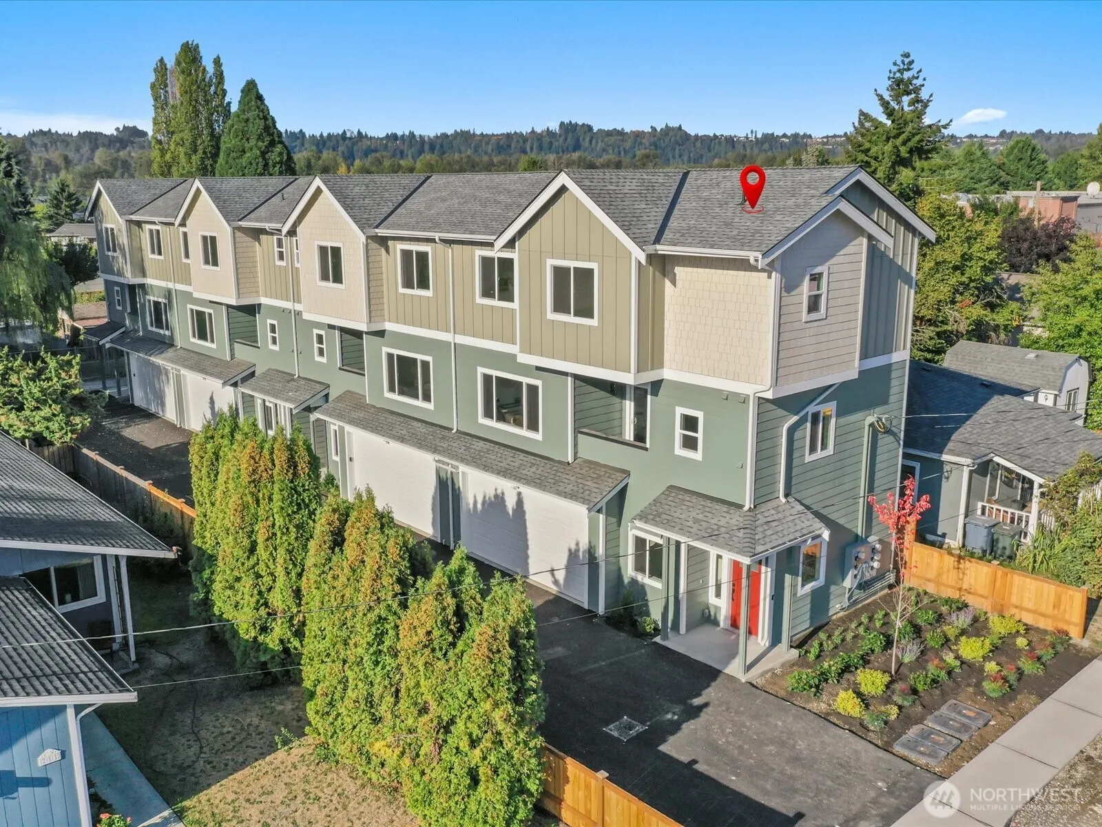 Property photo for 215 Corrin Avenue Nw #c, Orting