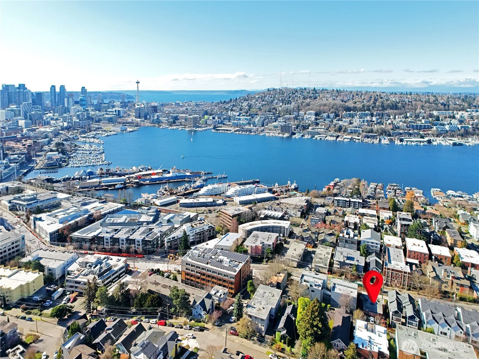 Property photo for 2020 Eastlake Avenue E, Seattle photo 5