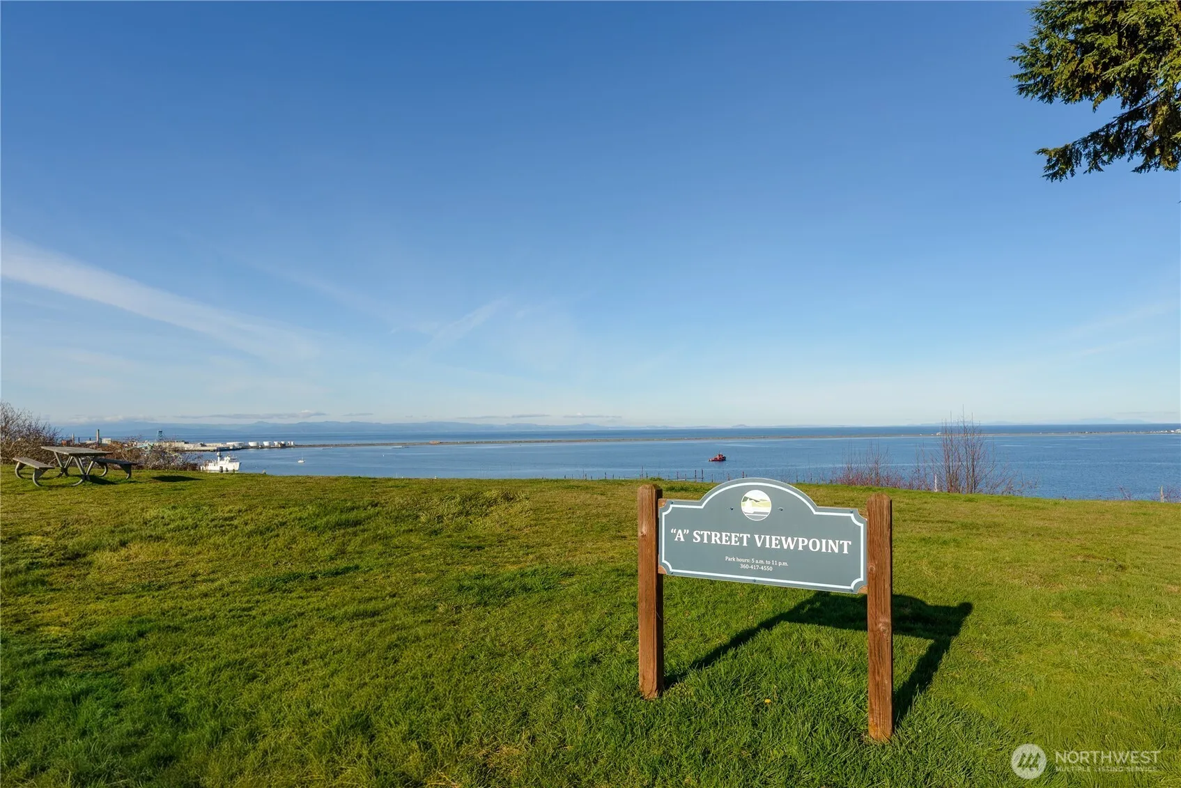 Property photo for 734 W 4th St, Port Angeles photo 2