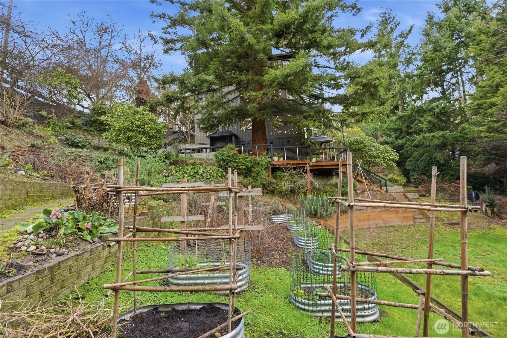 Property photo for 11500 Durland Avenue Ne, Seattle photo 5