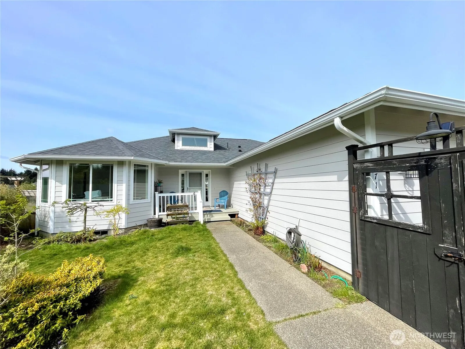 Property photo for 571 E Chance A La Mer Ne, Ocean Shores photo 5