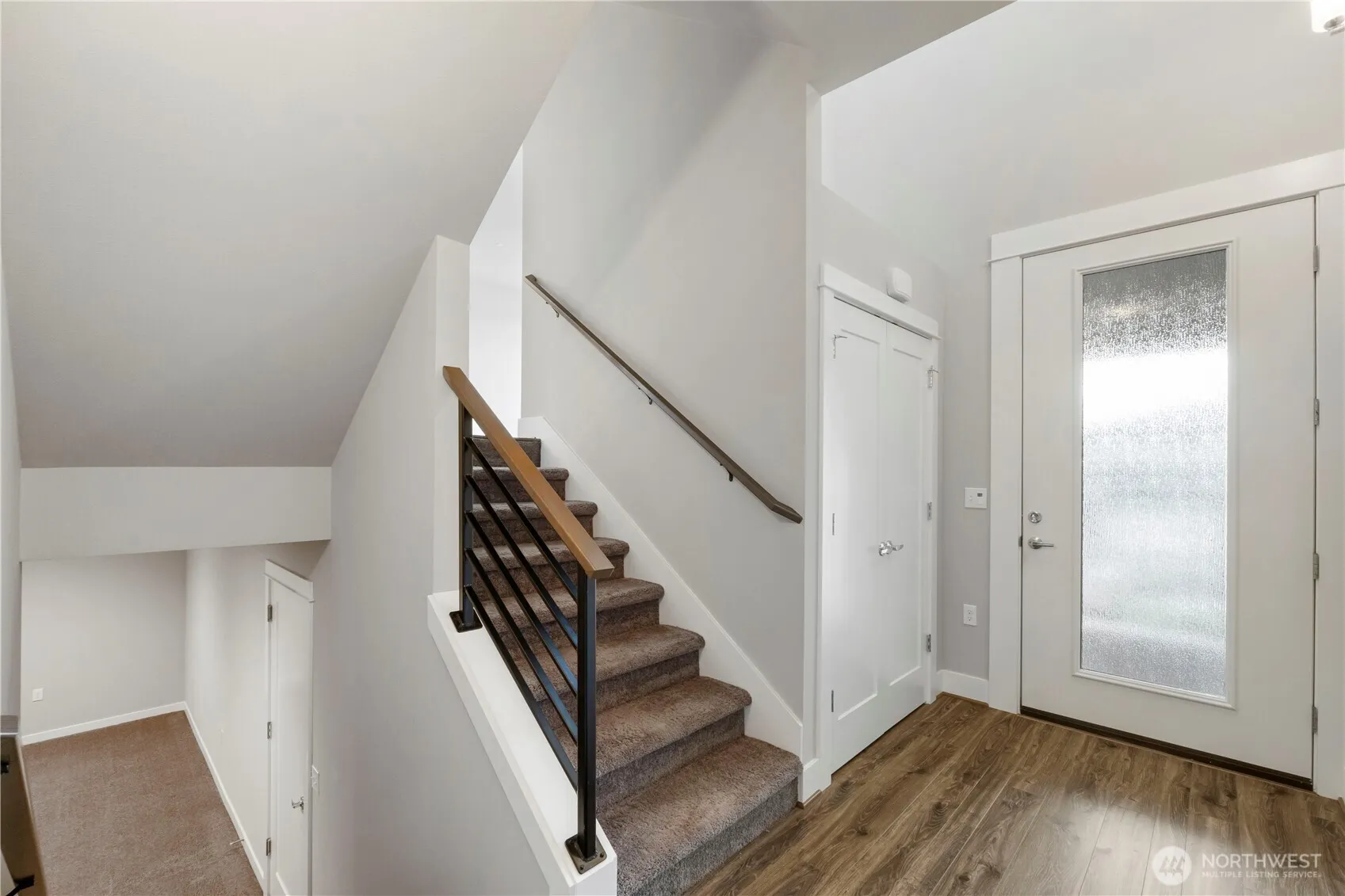 Property photo for 20702 93rd Place S #3, Kent photo 5