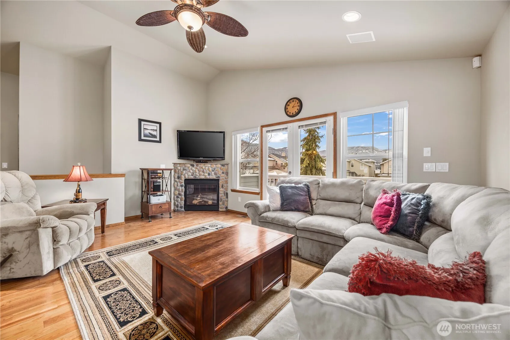 Property photo for 222 Parkway Drive, Manson photo 3
