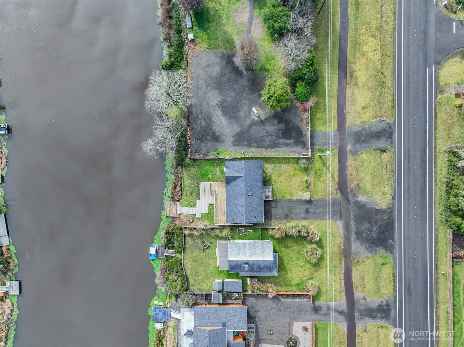 Property photo for 306 Point Brown Avenue Ne, Ocean Shores photo 5