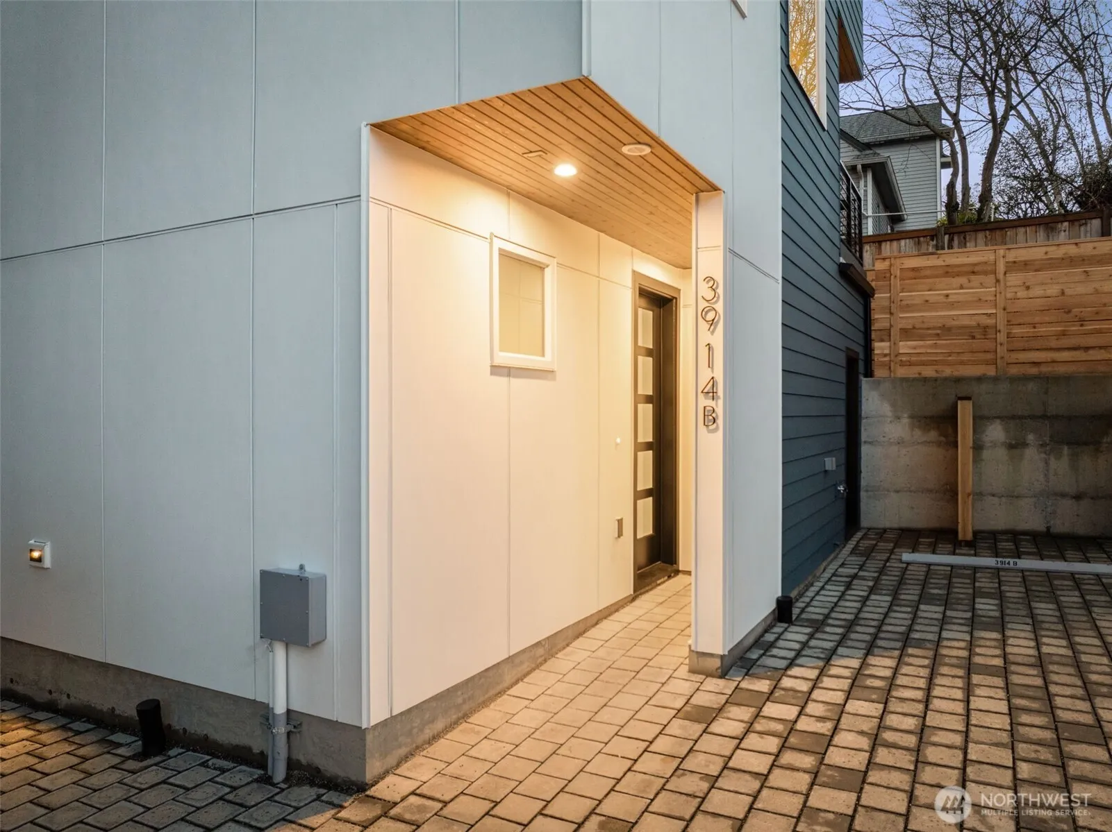 Property photo for 3914 B S Juneau Street, Seattle photo 3
