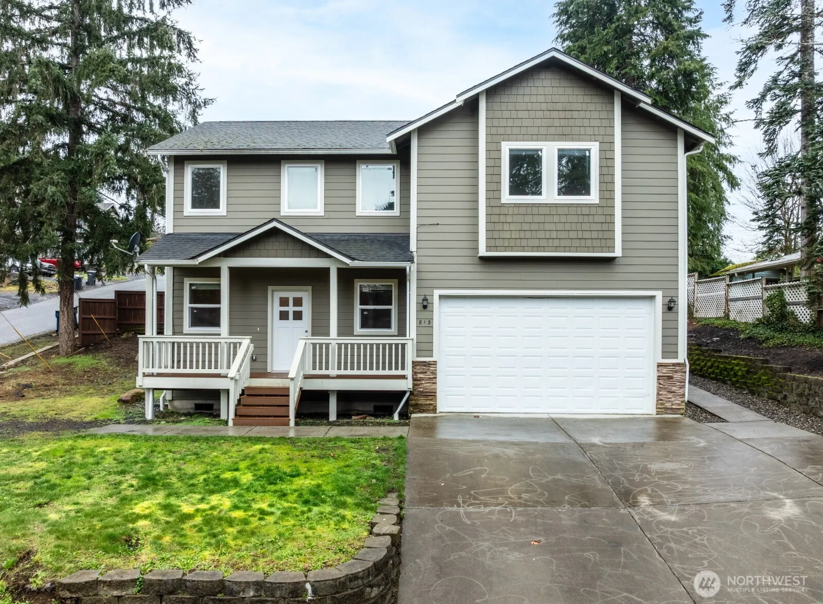 Property photo for 813 S 10th Street, Shelton