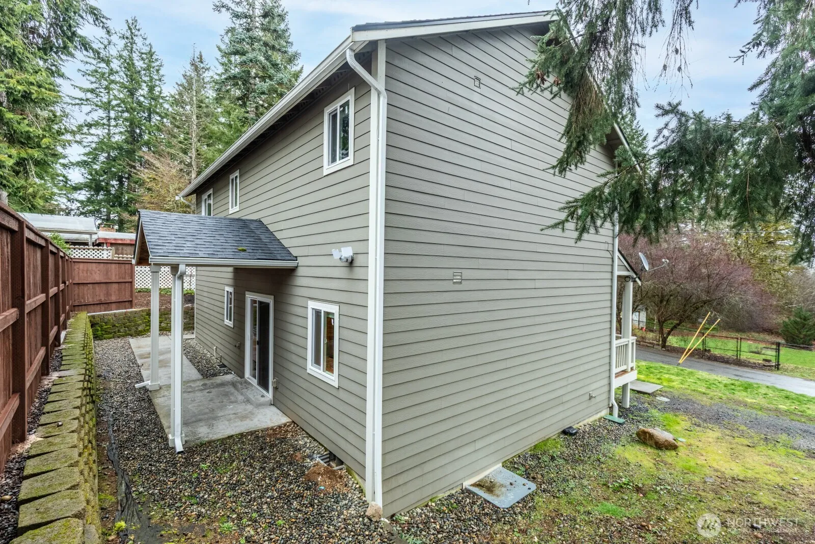 Property photo for 813 S 10th Street, Shelton photo 5