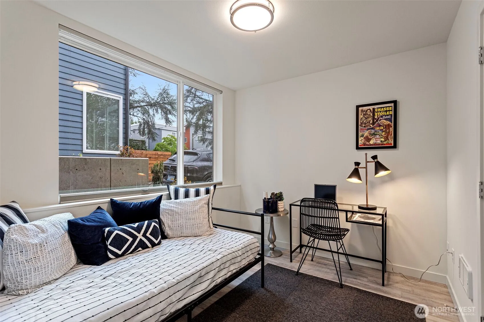 Property photo for 2527 29th Avenue S #b, Seattle photo 5