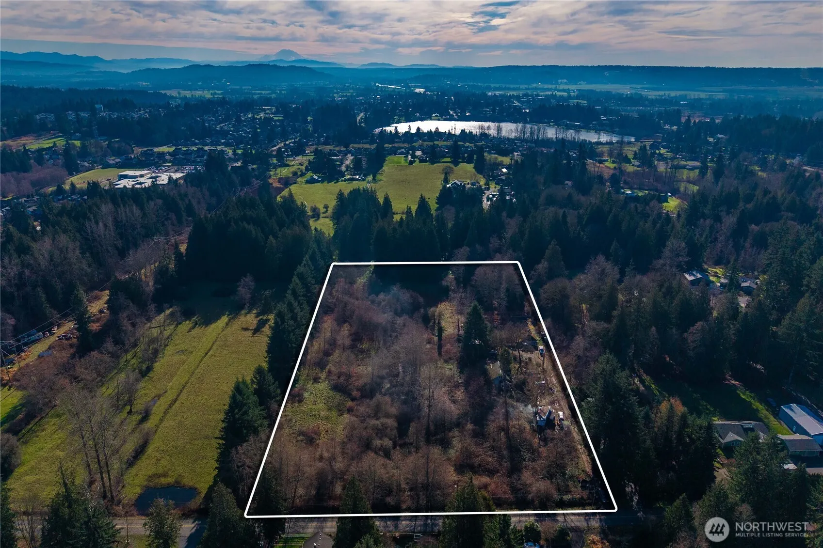 Property photo for 10330 56th St Se, Snohomish