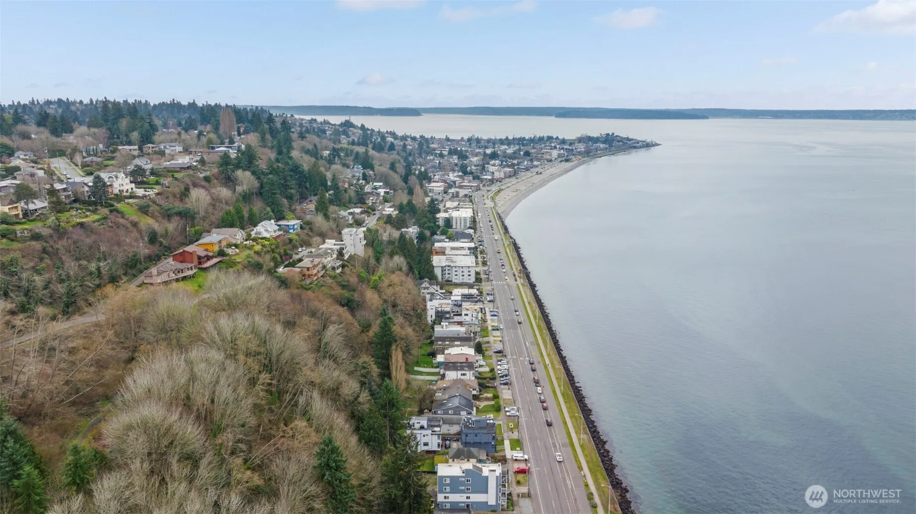Property photo for 1768 Alki Avenue Sw, Seattle photo 3