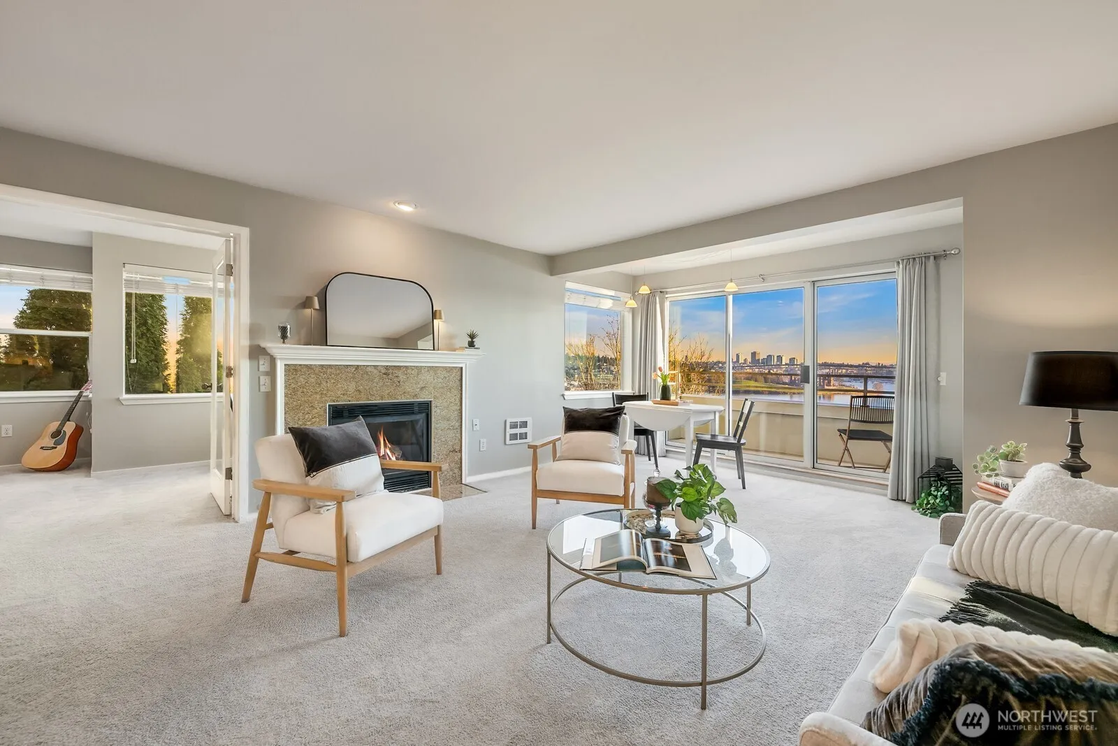 Property photo for 2420 8th Avenue N #201, Seattle photo 3