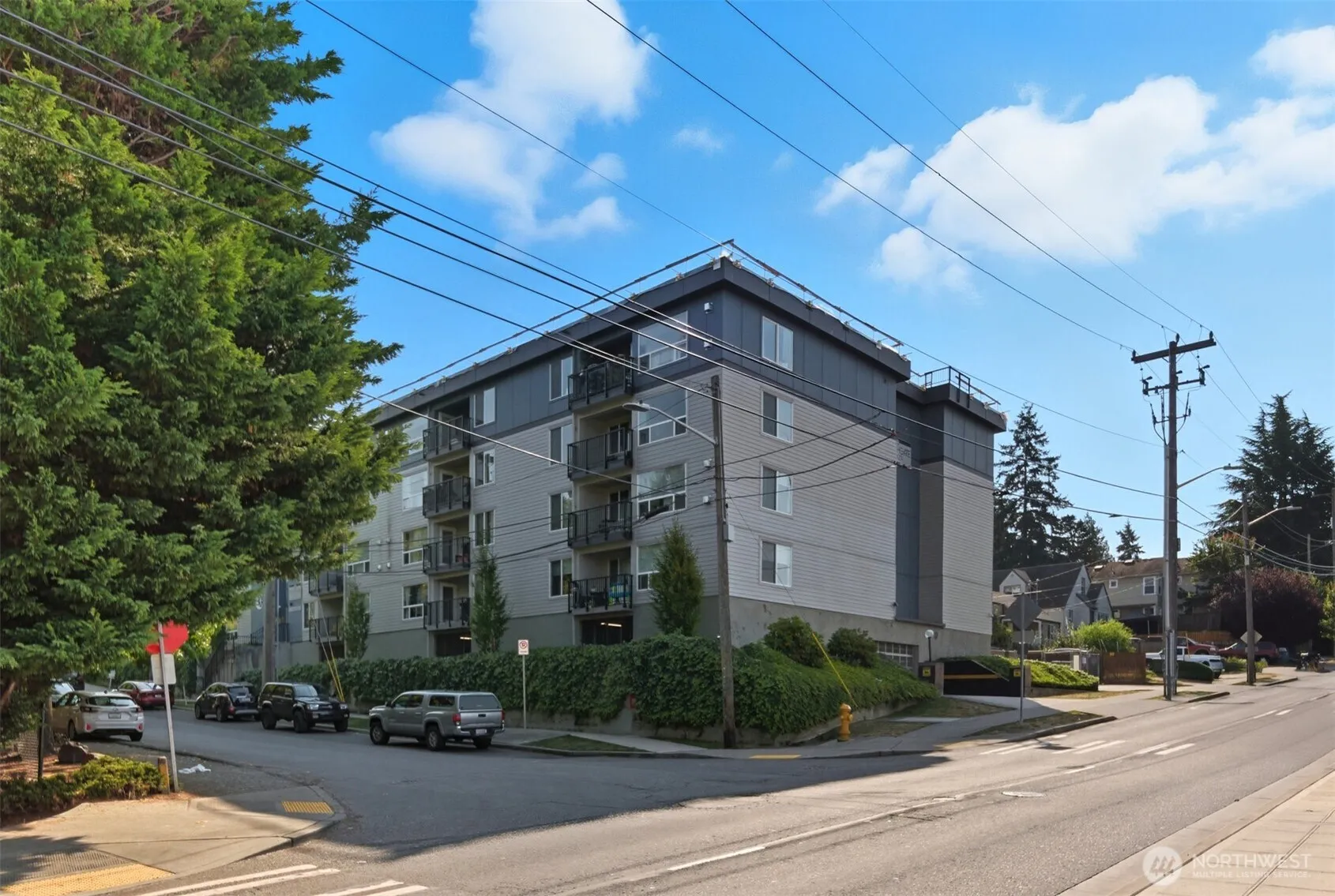 Property photo for 9416 1st Avenue Ne #305, Seattle photo 5