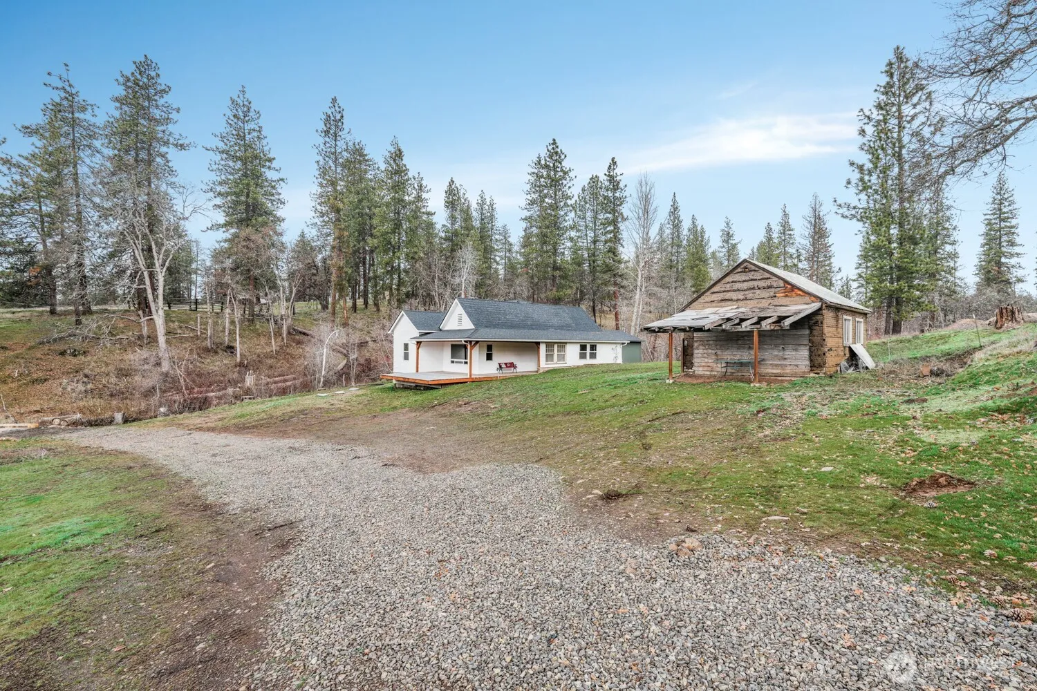Property photo for 932 Zelinski Road, Goldendale