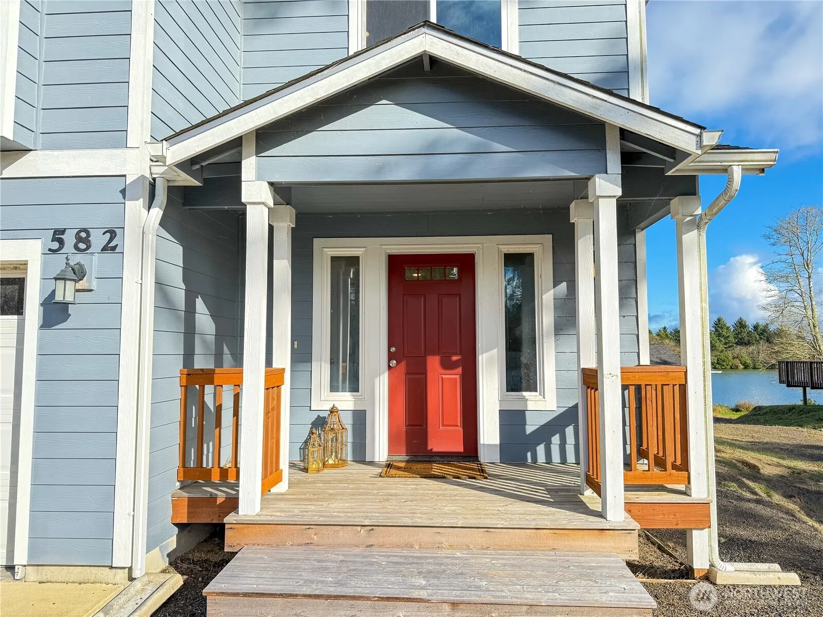 Property photo for 582 Mount Olympus Avenue Se, Ocean Shores photo 2