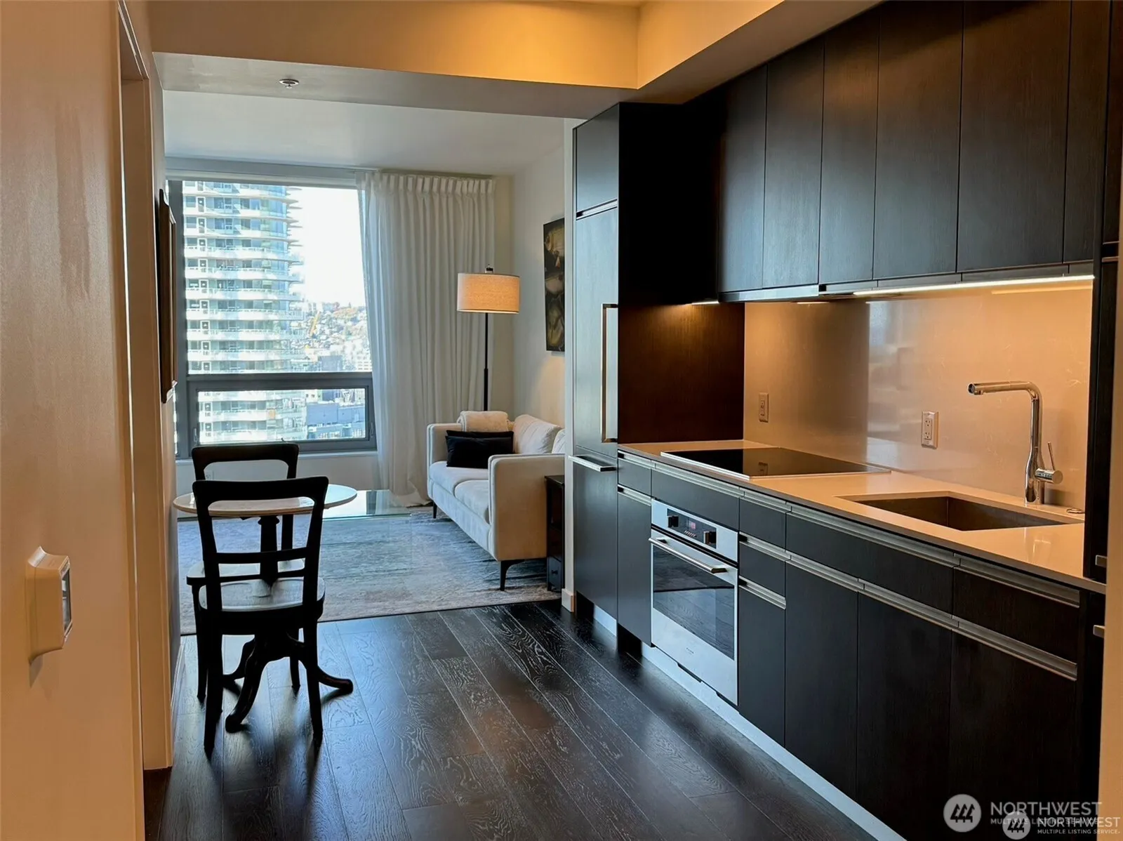 Property photo for 1808 Minor Avenue #1907, Seattle photo 5