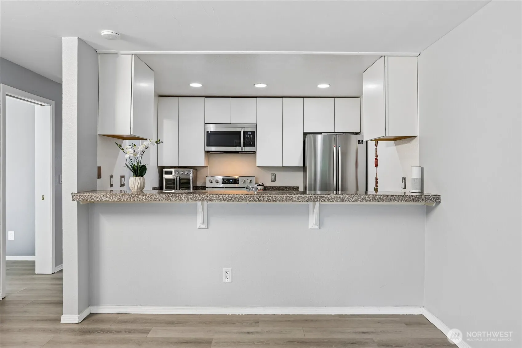 Property photo for 4416 145th Avenue Ne #g1, Bellevue photo 5