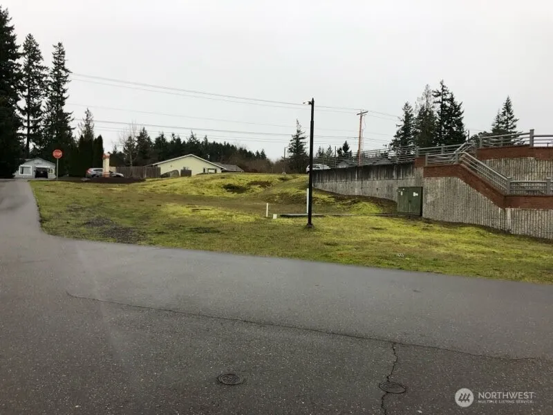 Property photo for 1870 Pottery Avenue, Port Orchard photo 2