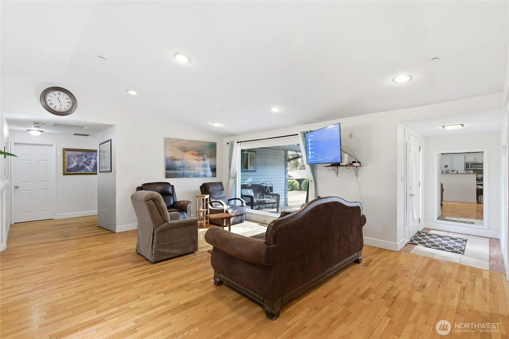 Property photo for Address withheld, Bellevue photo 3