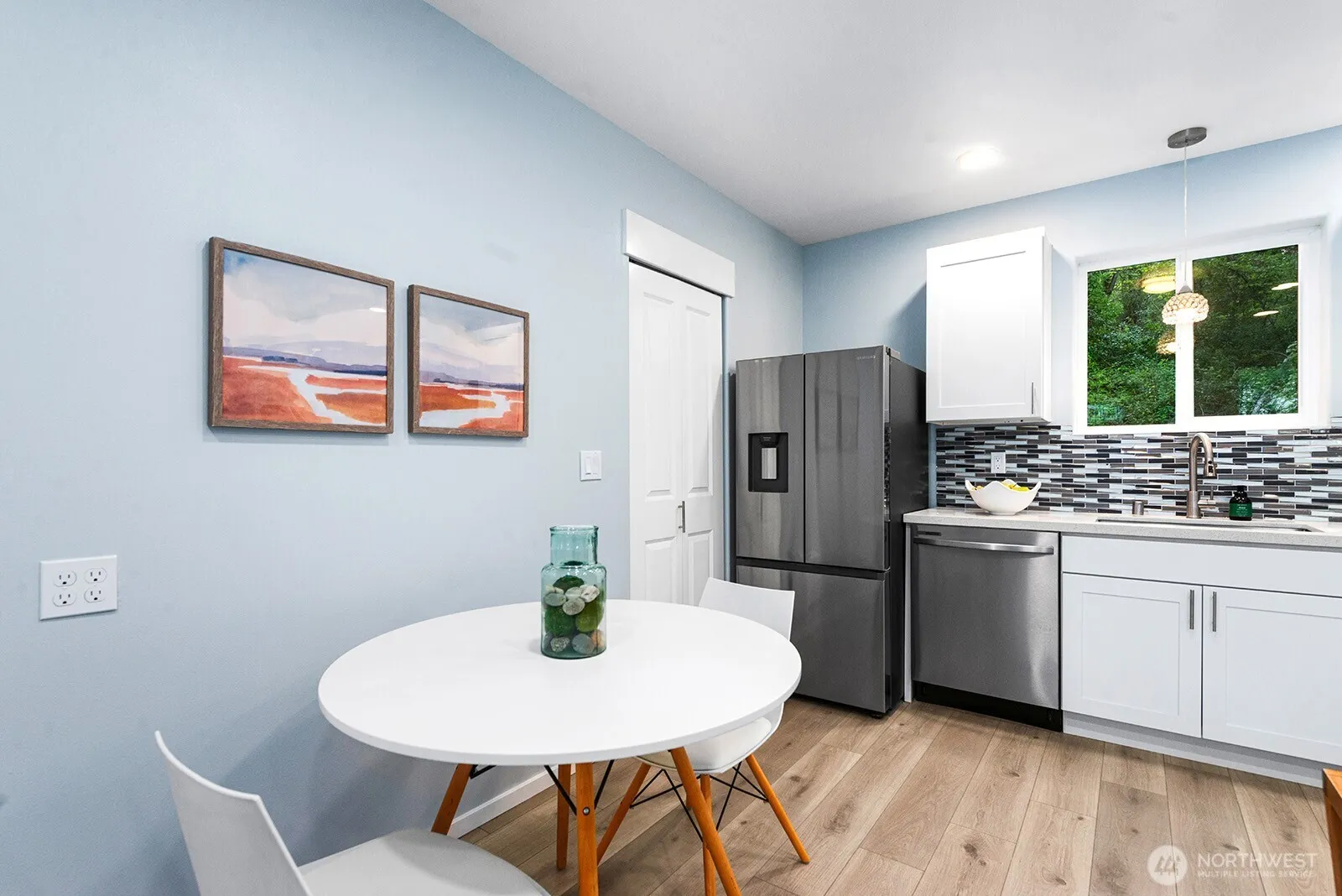 Property photo for 3265 31st Avenue Sw, Seattle photo 5