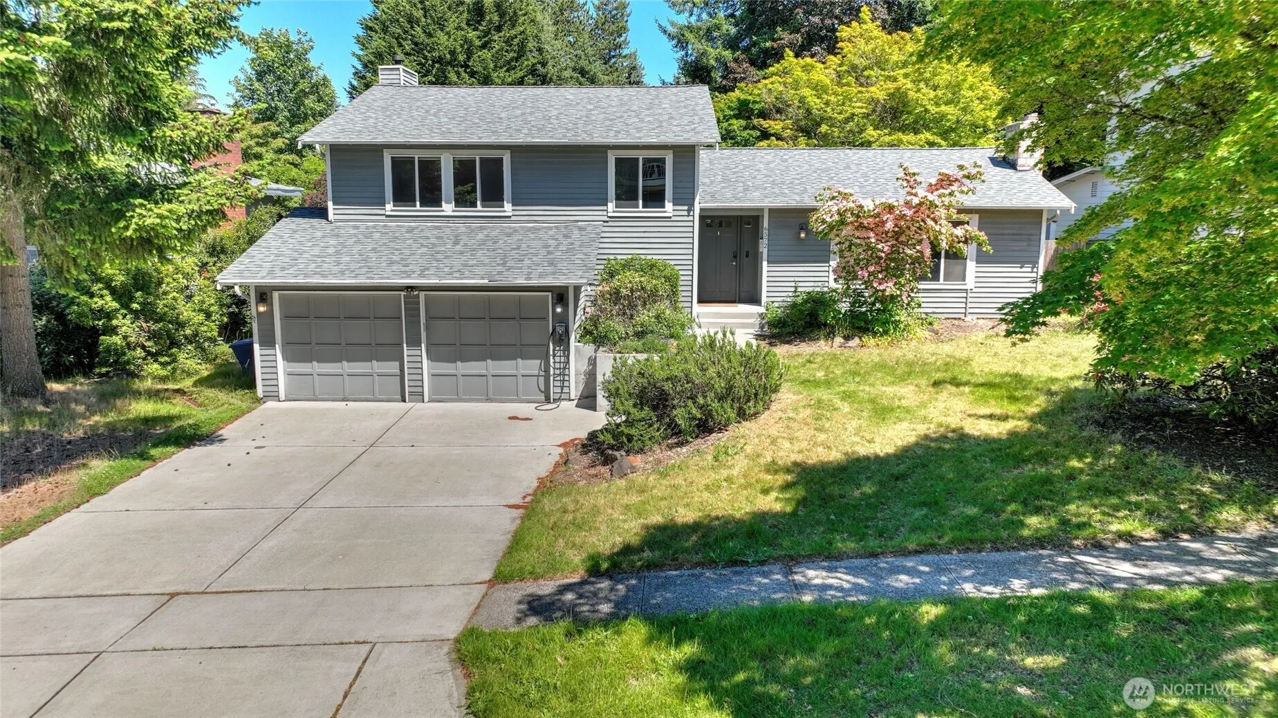 Property photo for 6572 123rd Avenue Se, Bellevue