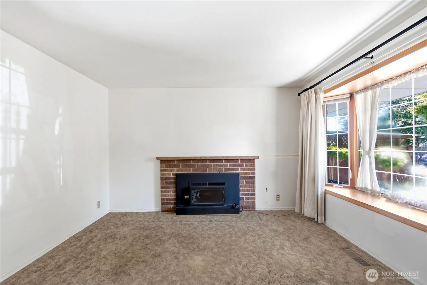 Property photo for 4504 S Trenton Street, Seattle photo 5