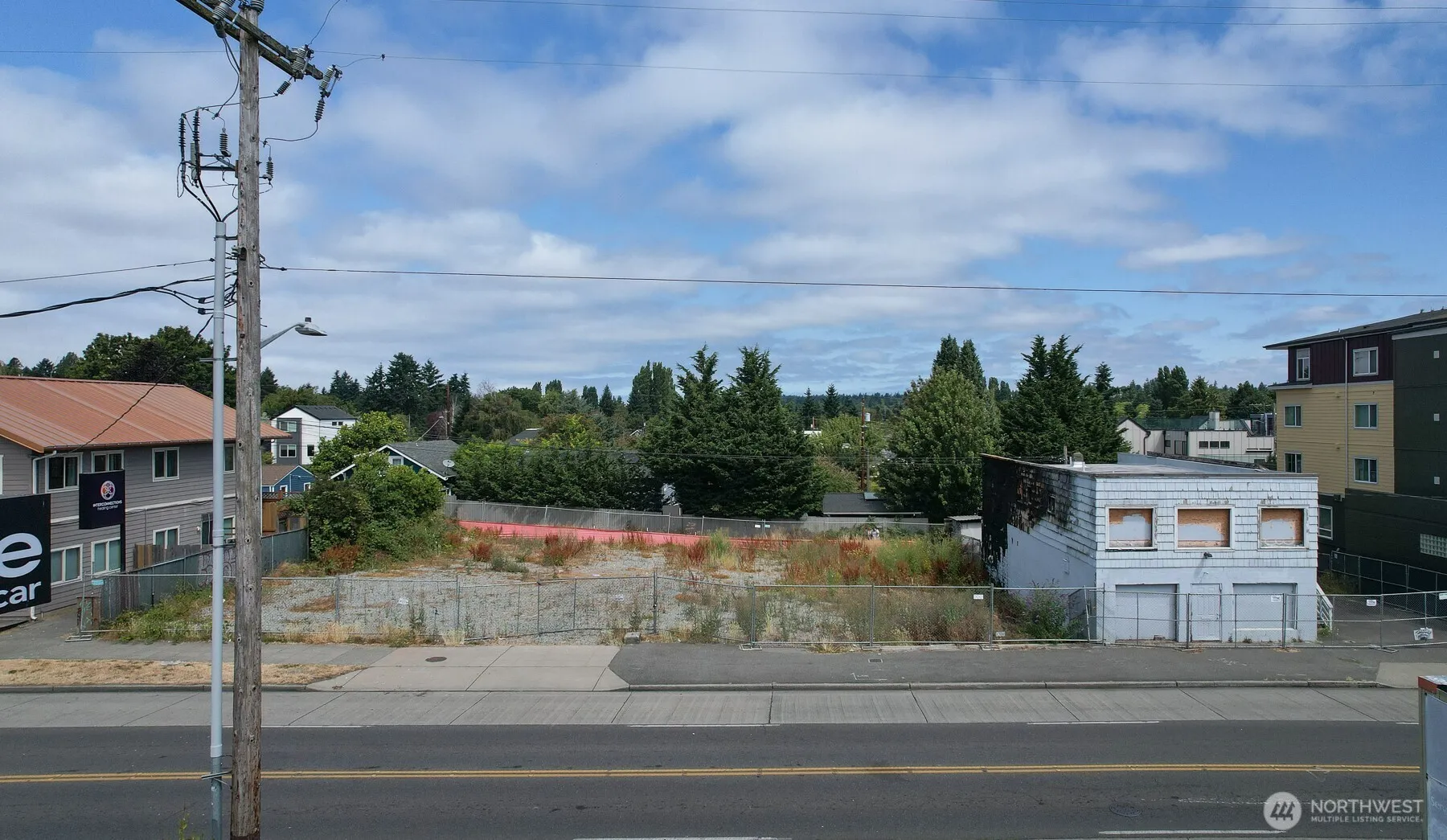 Property photo for 320 Nw 85th Street, Seattle photo 2