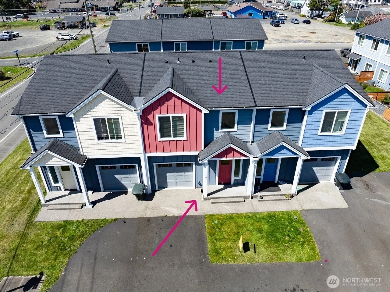 Property photo for 909 Washington Avenue S, Long Beach