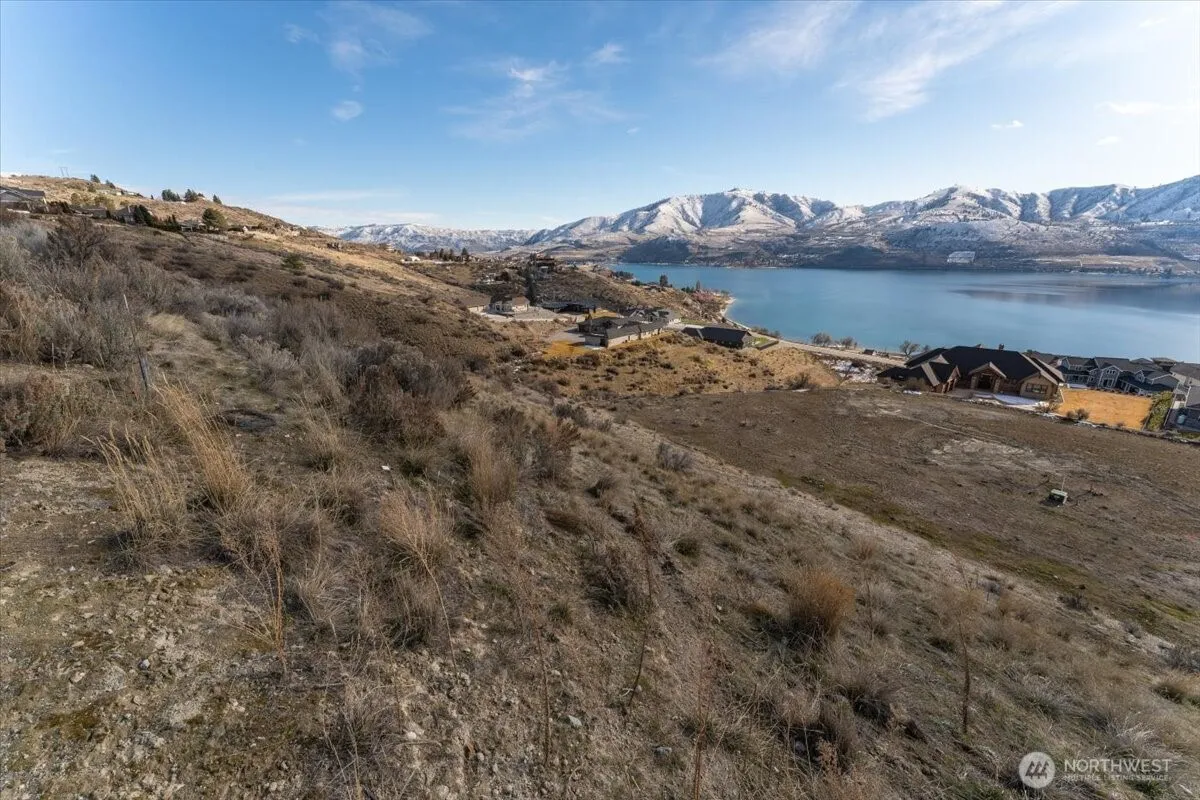 Property photo for 270 Crystal View Drive, Chelan photo 4