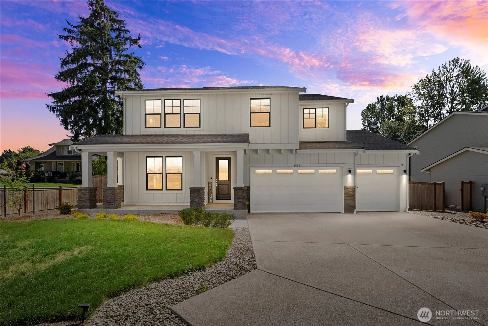 Property photo for 1427 114th Avenue E, Edgewood