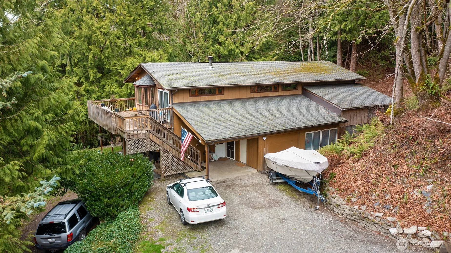 Property photo for 2232 E Lake Sammamish Parkway Ne, Sammamish photo 4