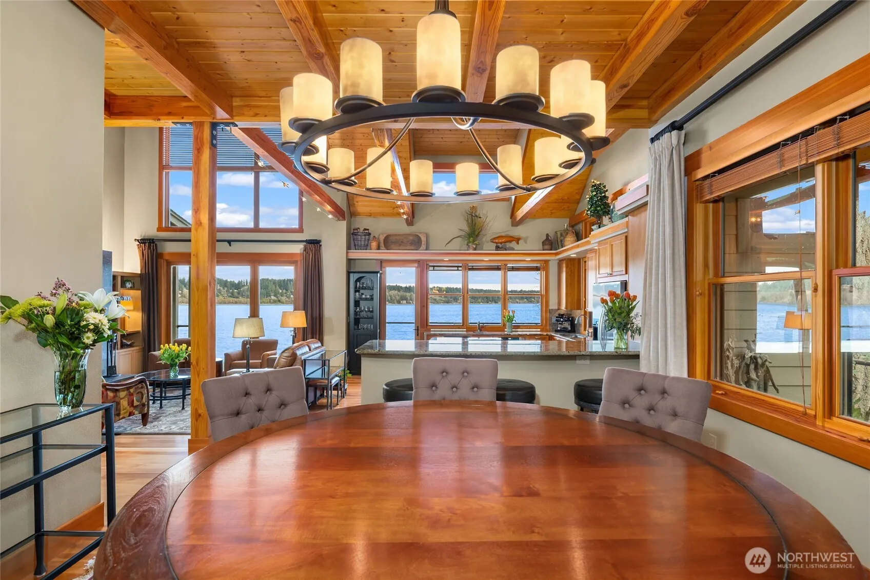 Property photo for 15550 Sandy Hook Rd Ne, Poulsbo photo 4
