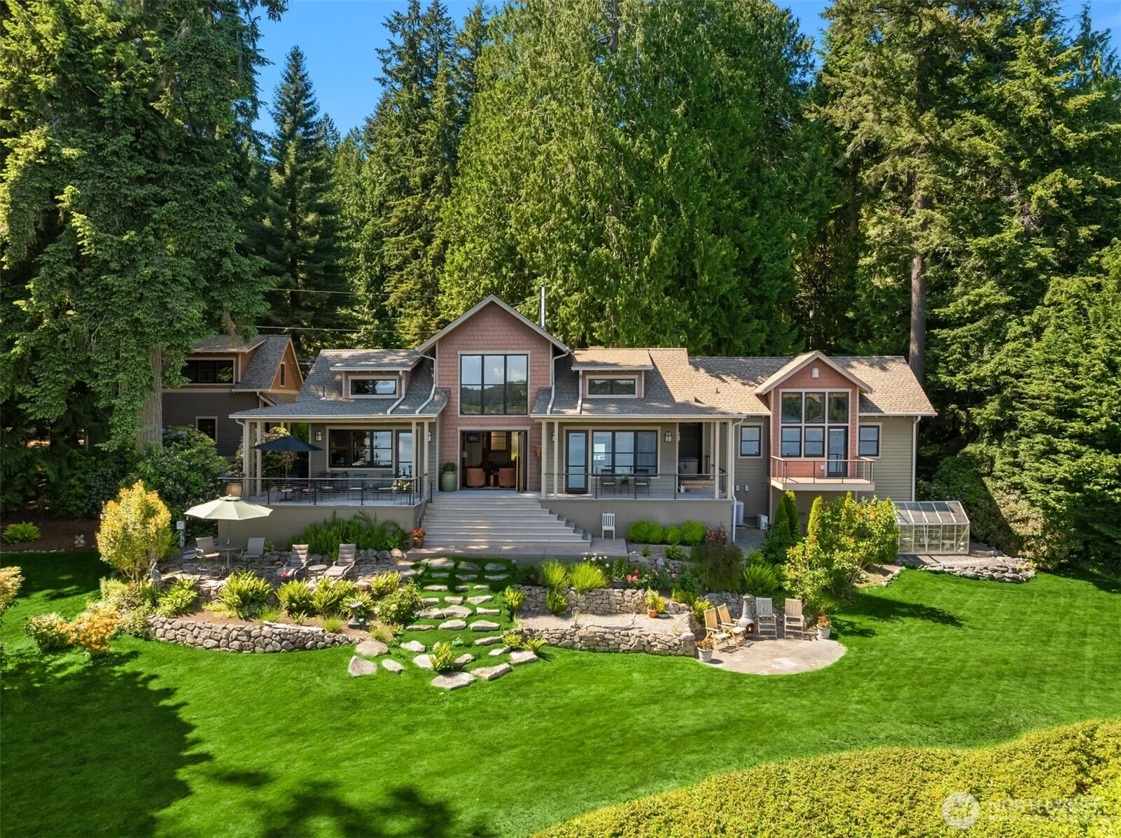 Property photo for 15550 Sandy Hook Rd Ne, Poulsbo