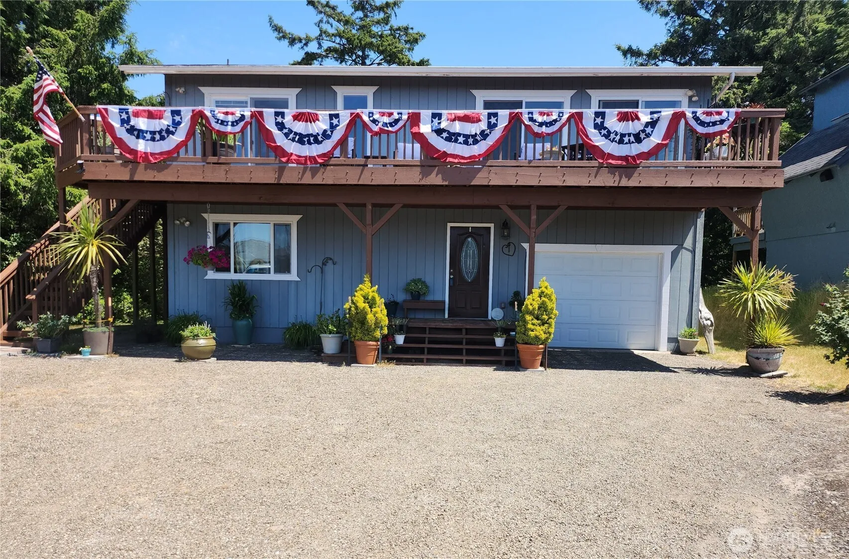 Property photo for 33612 J Place, Ocean Park