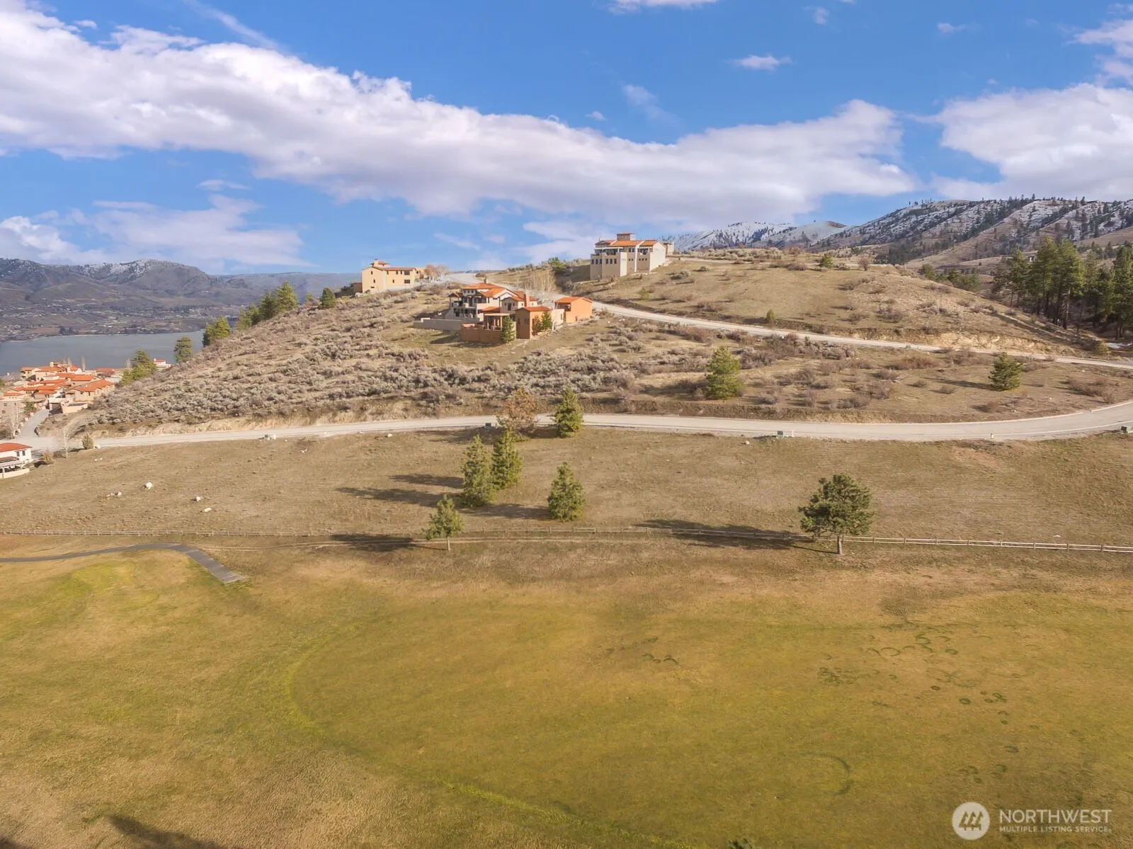 Property photo for 320 Paintbrush Road, Chelan photo 5