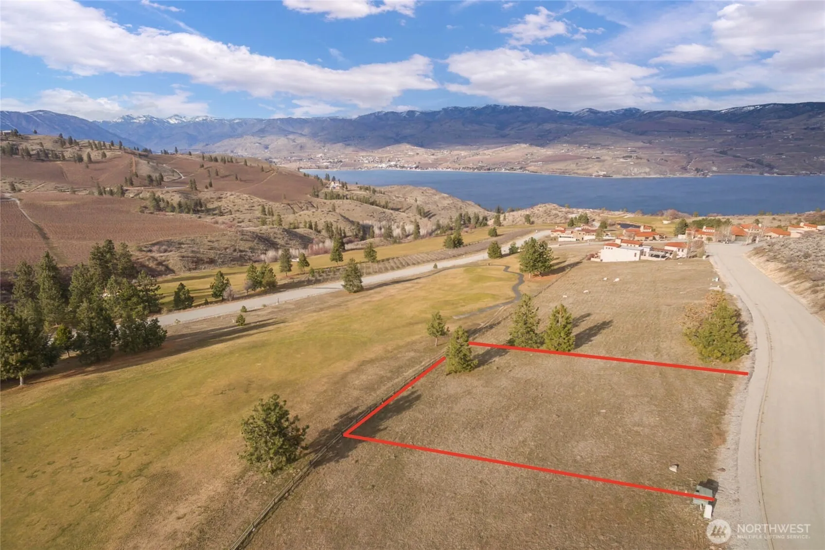 Property photo for 320 Paintbrush Road, Chelan