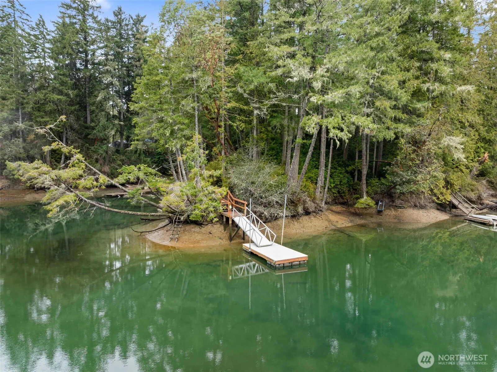 Property photo for 2832 Fishtrap Loop Ne, Olympia photo 3